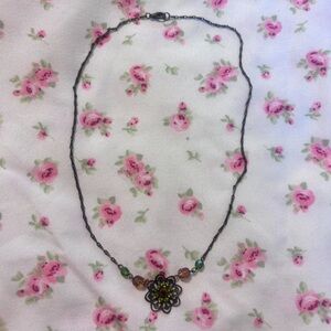 Elegant Floral Pendant Necklace